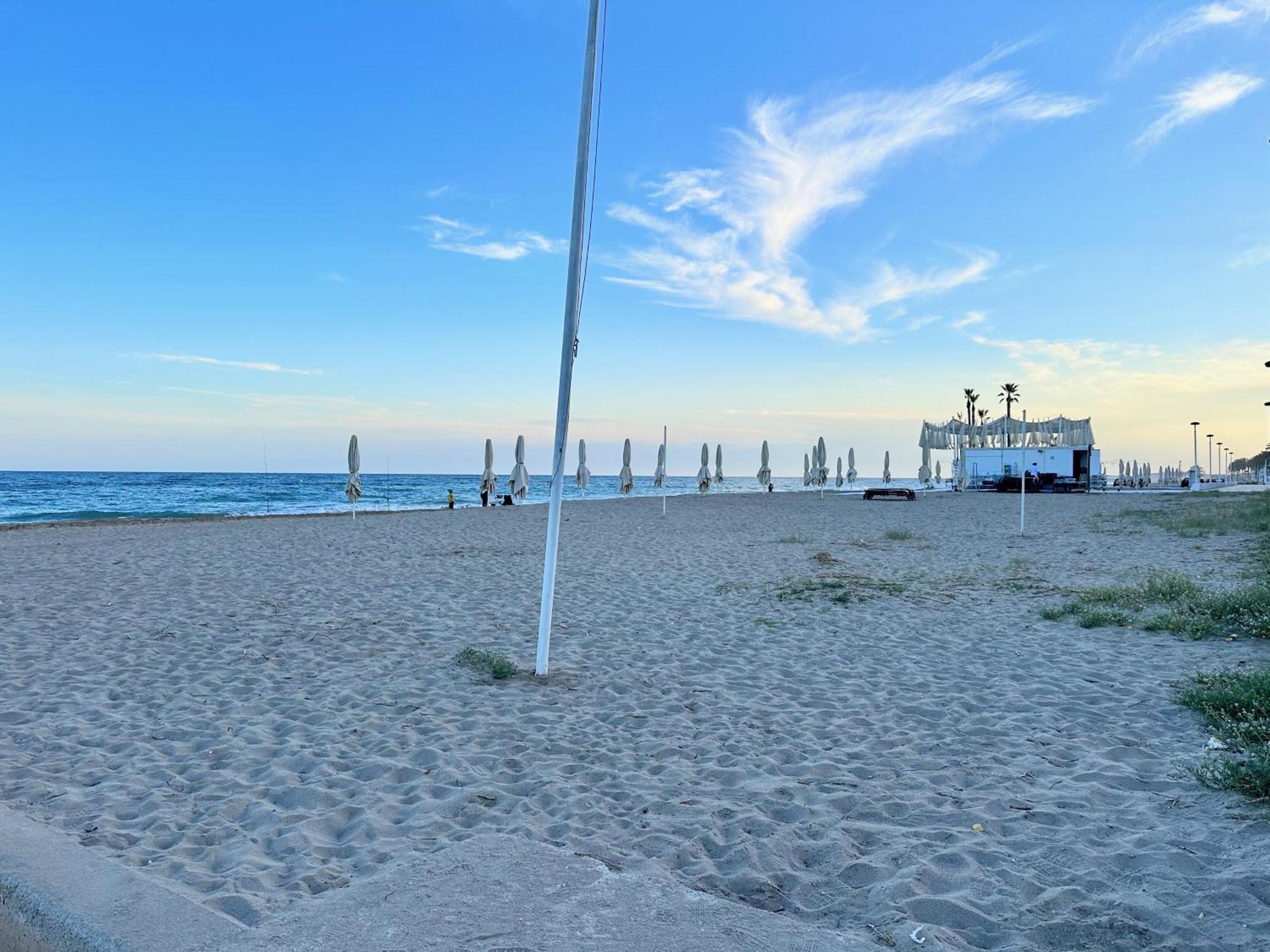 Sea Views Sanatori Beach, Barcelona Calafell Buitenkant foto